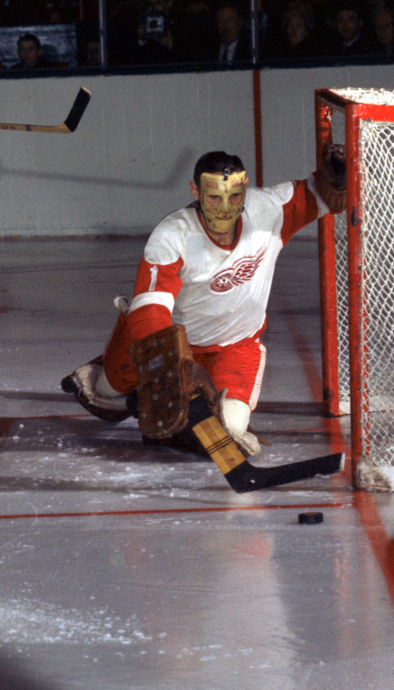 Hall of Famer TERRY SAWCHUK